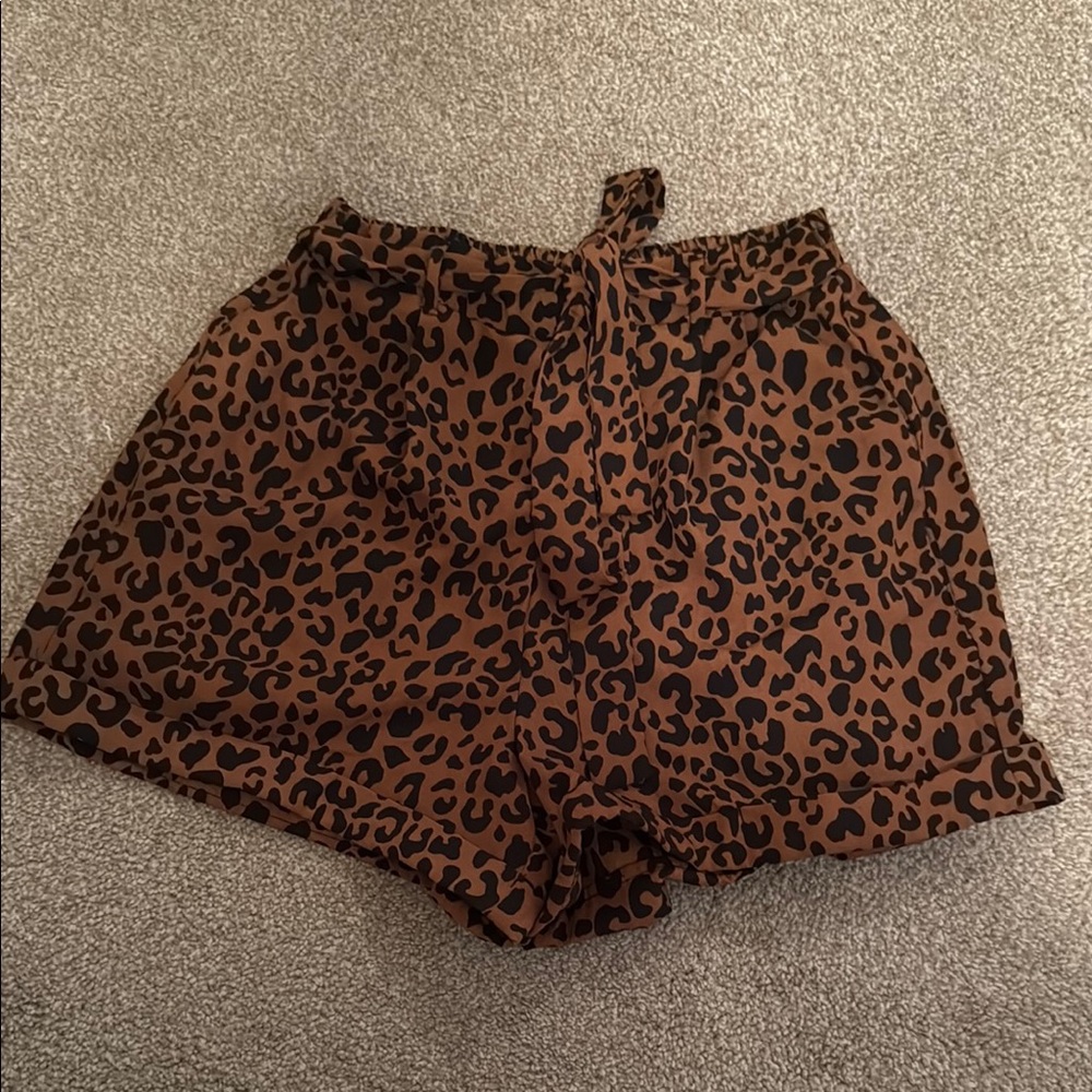 Leopard Print Flowy Shorts